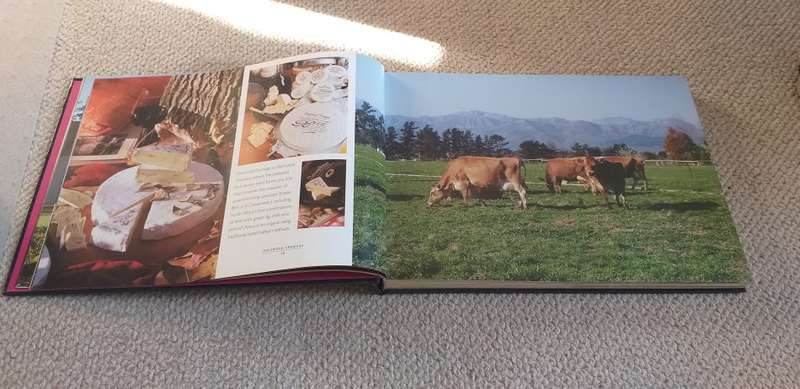 QUALITY COFFEE TABLE BOOK " FRANSCHHOEK-A VALLEY FOR ALL SEASONS "